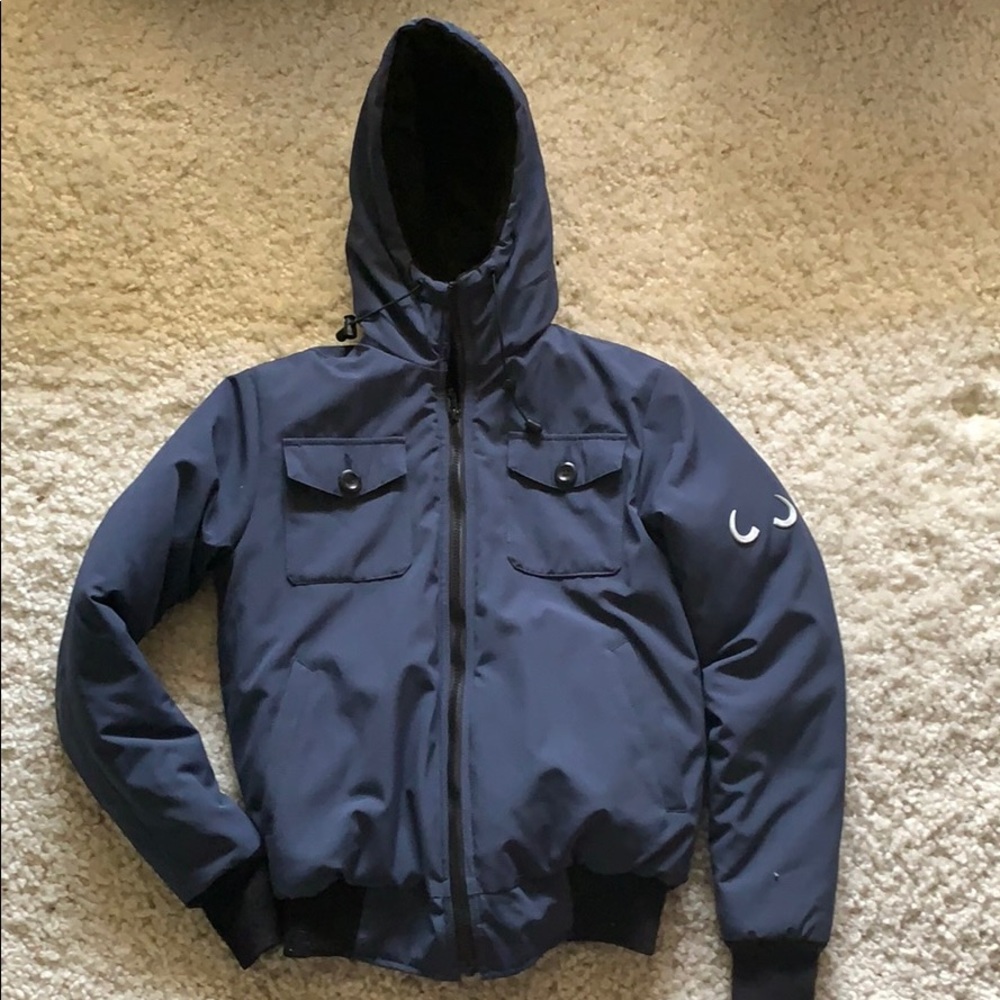 Super warm vegan winter puffer coat